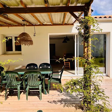 Maison Neuve 4 Etoiles A 10 Minutes De Royan Σπίτι διακοπών Le Chay