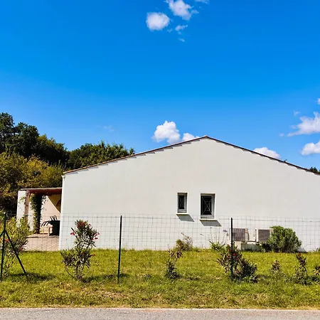 Maison Neuve 4 Etoiles A 10 Minutes De Royan Le Chay